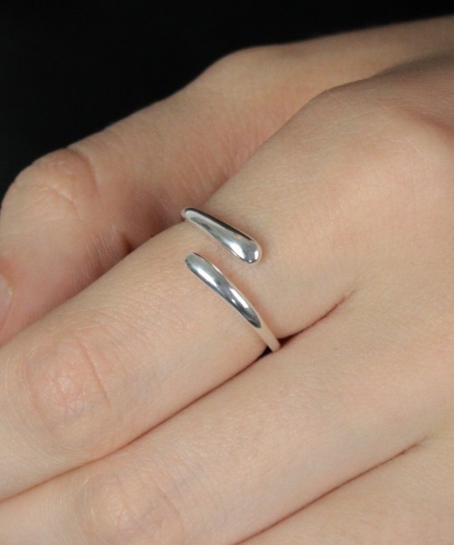 Bilan(ビラン)の「【BILAN】(シルバー925、サイズ調節可能)Free Line Ring/フリーラインリング(リング・レディース・シルバー・FREE)」の1枚目の写真