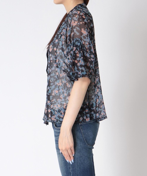 Jines(ジネス)の「シアーオータムプリントブラウス(シャツ/ブラウス・レディース・イエロー/ブルー・38)」の20枚目の写真