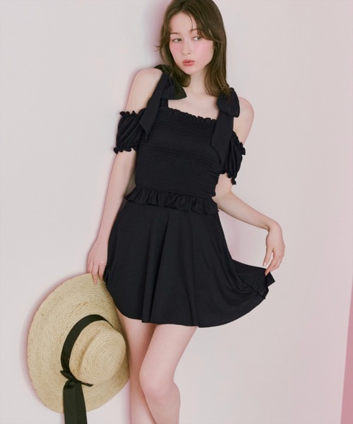 WILLSELECTION(ウィルセレクション)の「シャーリングオフショルスイムウェア(その他・レディース・オフホワイト/ブラック/ピンク・FREE)」の4枚目の写真
