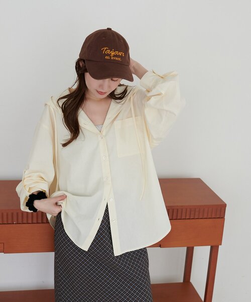 DISCOAT(ディスコート)の「刺繍入りフードシャツ(シャツ/ブラウス・レディース・ベビーピンク/アイボリー/ブルー/ブラウン・FREE)」の16枚目の写真