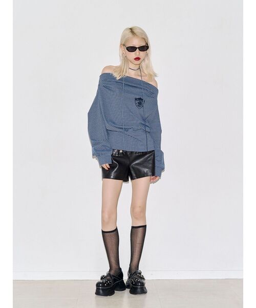 jouetie(ジュエティ)の「ダブルボタンフェイクレザーショートパンツ(その他パンツ・レディース・カーキ/ボルドー/ブラック・FREE)」の8枚目の写真