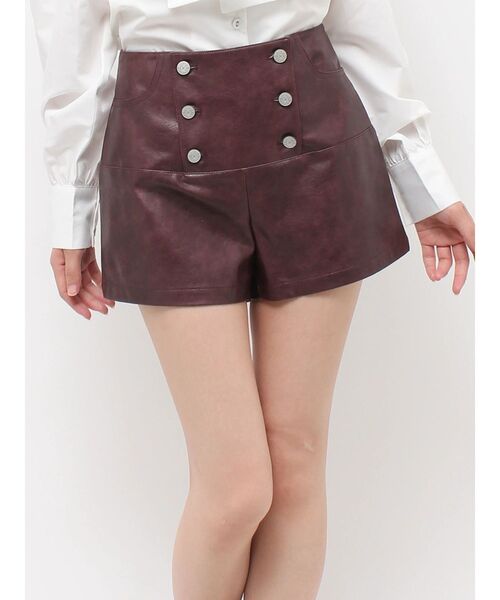 jouetie(ジュエティ)の「ダブルボタンフェイクレザーショートパンツ(その他パンツ・レディース・カーキ/ボルドー/ブラック・FREE)」の4枚目の写真