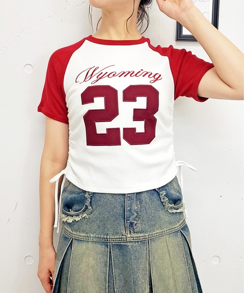 FUN（ファン）の「ナンバリングラグランカットソー（Tシャツ/カットソー・レディース・レッド/チャコールグレー/ブラック・FREE）」の3枚目の写真