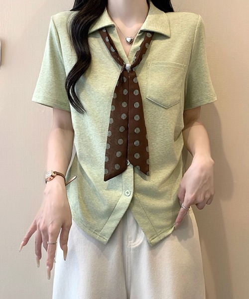 2ly2(トゥーリートゥー)の「スカーフ付き ポロカラー半袖カットソー(Tシャツ/カットソー・レディース・ベージュ/グレー/イエロー/ブルー/グリーン・FREE)」の16枚目の写真