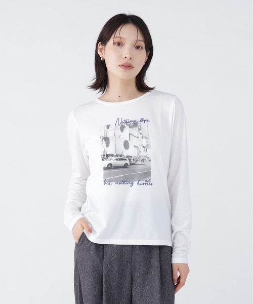 NAVYNAVY(ネイビーネイビー)の「引き算がつくるシンプルスクエアプリントロンT(Tシャツ/カットソー・レディース・ホワイト系その他/ピンク系その他2・FREE)」の2枚目の写真
