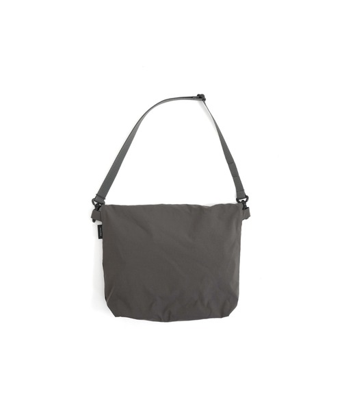 STANDARD SUPPLY(スタンダードサプライ)の「スタンダードサプライ / FLOPPY フロッピー / DRAW STRING SHOULDER M ドローストリングショルダーM(ショルダーバッグ・レディース・アイボリー/ブラック・FREE)」の9枚目の写真