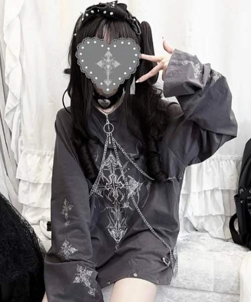 NOVESSEL(ノベセル)の「『AOSPACE/アオスペース』チェーン付きクロスプリントL/S Tee(Tシャツ/カットソー・レディース・ブラック/グレー・FREE)」の8枚目の写真