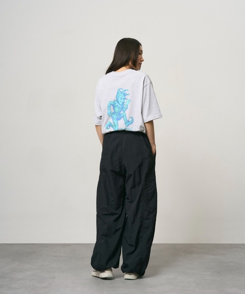 Gramicci（グラミチ）の「NYLON LOOSE BALLOON PANT｜ナイロンルーズバルーンパンツ（その他パンツ・レディース・グレー系その他2/ブラック/オリーブ系・L/M/S/XL/XXL）」の7枚目の写真