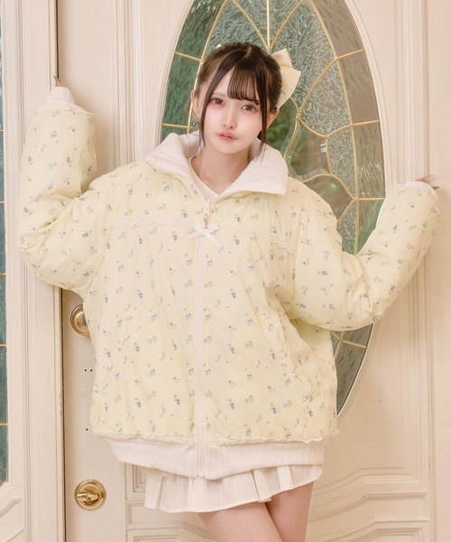 Pal elfy（パルエルフィー）の「ケーブル小花柄リバーシブル中綿（テーラードジャケット・レディース・ピンク/オフホワイト・フリー）」の10枚目の写真