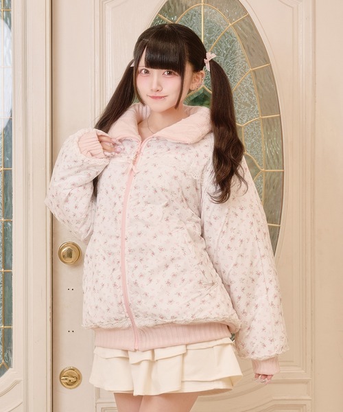 Pal elfy（パルエルフィー）の「ケーブル小花柄リバーシブル中綿（テーラードジャケット・レディース・ピンク/オフホワイト・フリー）」の16枚目の写真