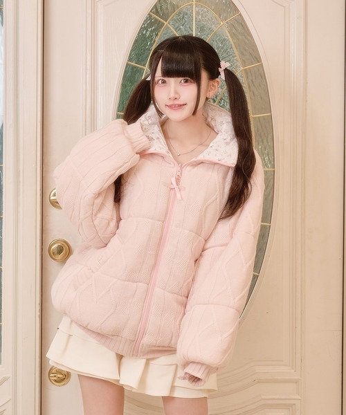 Pal elfy（パルエルフィー）の「ケーブル小花柄リバーシブル中綿（テーラードジャケット・レディース・ピンク/オフホワイト・フリー）」の21枚目の写真