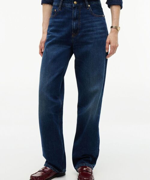 TOMMY HILFIGER(トミーヒルフィガー)の「サラハイライズストレートジーンズ(デニムパンツ・レディース・ブルー・28inch/27inch/26inch)」の1枚目の写真