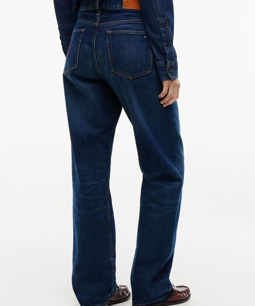 TOMMY HILFIGER(トミーヒルフィガー)の「サラハイライズストレートジーンズ(デニムパンツ・レディース・ブルー・28inch/27inch/26inch)」の6枚目の写真