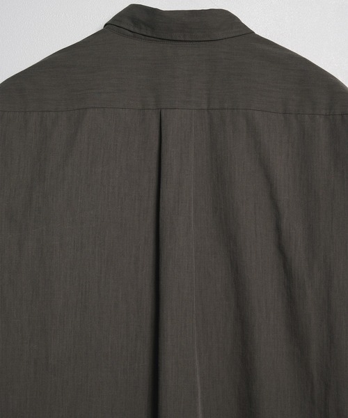 STUDIOUS（ステュディオス）の「【AXIS】Regular Collar Shirts（シャツ/ブラウス・メンズ・ブラック/ダークグリーン・3/2）」の7枚目の写真