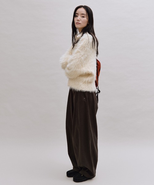 ANF.MUU(アンフムー)の「シャギーダブルジップカーディガン(カーディガン/ボレロ・レディース・アイボリー/ブラウン/チャコールグレー・FREE)」の18枚目の写真