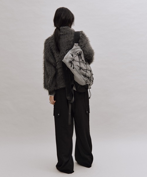 ANF.MUU(アンフムー)の「シャギーダブルジップカーディガン(カーディガン/ボレロ・レディース・アイボリー/ブラウン/チャコールグレー・FREE)」の4枚目の写真