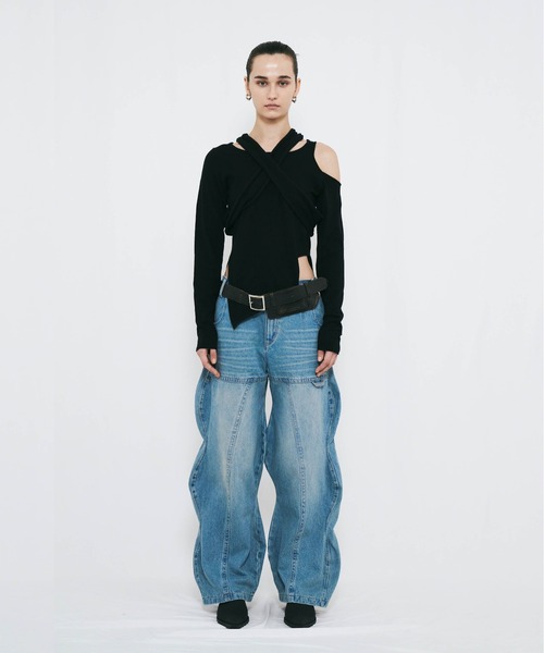 VIAVANDA(ヴィアヴァンダ)の「WAVE DENIM PANTS(デニムパンツ・レディース・ブルー/インディゴブルー・SMALL/MEDIUM)」の9枚目の写真