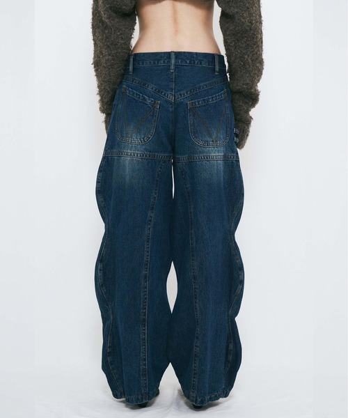 VIAVANDA(ヴィアヴァンダ)の「WAVE DENIM PANTS(デニムパンツ・レディース・ブルー/インディゴブルー・SMALL/MEDIUM)」の14枚目の写真