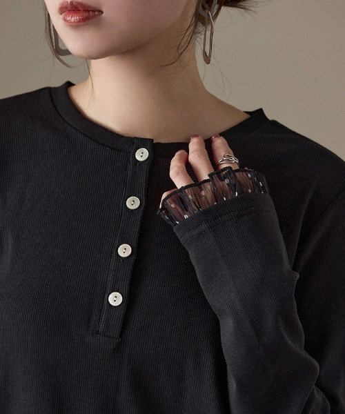 Fashion Letter(ファッションレター)の「フェイクレイヤード テレコ×シアードット ヘンリー長袖カットソー(Tシャツ/カットソー・レディース・アイボリー/ブラック/ブラウン・M)」の20枚目の写真