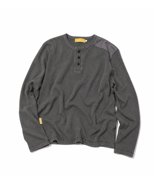 MAINBOOTH（メインブース）の「Washed Henley T-shirt(CHARCOAL)（Tシャツ/カットソー・レディース・その他・S-M/LARGE）」の3枚目の写真
