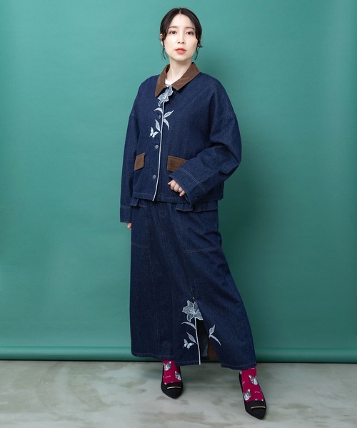 iS ScoLar(イズスカラー)の「563233:デニム×コーデュロイ 花刺繍配色ジャケット(デニムジャケット・レディース・ブラック/ネイビー・M)」の8枚目の写真