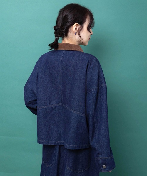 iS ScoLar(イズスカラー)の「563233:デニム×コーデュロイ 花刺繍配色ジャケット(デニムジャケット・レディース・ブラック/ネイビー・M)」の11枚目の写真