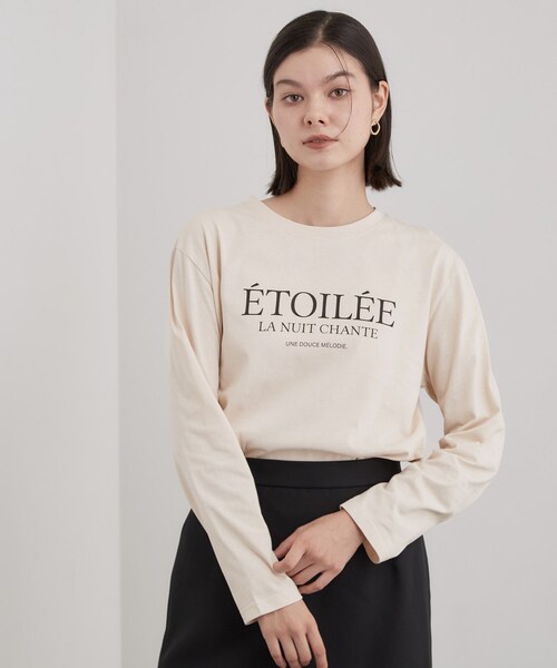 OPAQUE.CLIP(オペークドットクリップ)の「ロゴアソートロングTシャツ【洗濯機OK】(Tシャツ/カットソー・レディース・ホワイト/ブラウン系その他/ライトベージュ・00)」の3枚目の写真