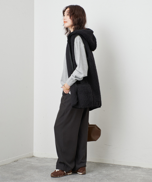 +81BRANCA(ハチイチブランカ)の「+81 BRANCA/ハチイチブランカ ロゴスウェット(スウェット・レディース・アイボリー/レッド/グレー/ブラウン・FREE)」の7枚目の写真