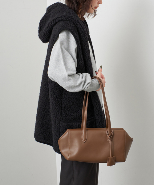 +81BRANCA(ハチイチブランカ)の「+81 BRANCA/ハチイチブランカ ロゴスウェット(スウェット・レディース・アイボリー/レッド/グレー/ブラウン・FREE)」の11枚目の写真