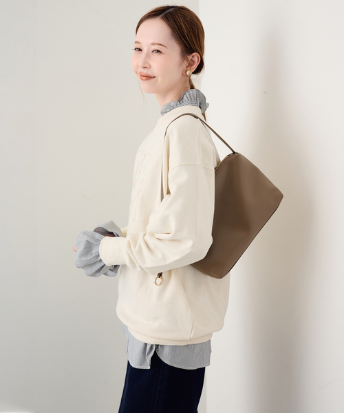 +81BRANCA(ハチイチブランカ)の「+81 BRANCA/ハチイチブランカ ロゴスウェット(スウェット・レディース・アイボリー/レッド/グレー/ブラウン・FREE)」の20枚目の写真