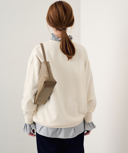+81BRANCA(ハチイチブランカ)の「+81 BRANCA/ハチイチブランカ ロゴスウェット(スウェット・レディース・アイボリー/レッド/グレー/ブラウン・FREE)」の21枚目の写真