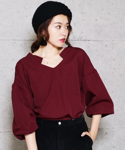 reca(レカ)の「【reca大人気アイテム】大人Vネックバルーンスリーブブラウス(シャツ/ブラウス・レディース・ネイビー/ラベンダー/シルバー系その他/ブラック/オフホワイト/ダークグリーン/ボルドー/キャメル・FREE)」の7枚目の写真