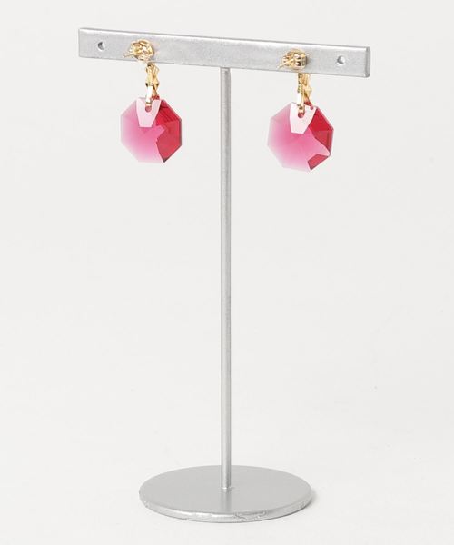 TONE SELECT GOODS(トーンセレクトグッズ)の「【rurururu】スワロフスキーのシンプルピアス(ピアス(両耳用)・レディース・その他/その他1/イエロー系その他・FREE)」の4枚目の写真