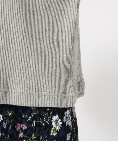 LOWRYS FARM（ローリーズファーム）の「リブソデパフプルオーバー　788910 （Tシャツ/カットソー・レディース・ネイビー/グレー/オフホワイト/ホワイト×ブラック・LARGE/MEDIUM）」の12枚目の写真