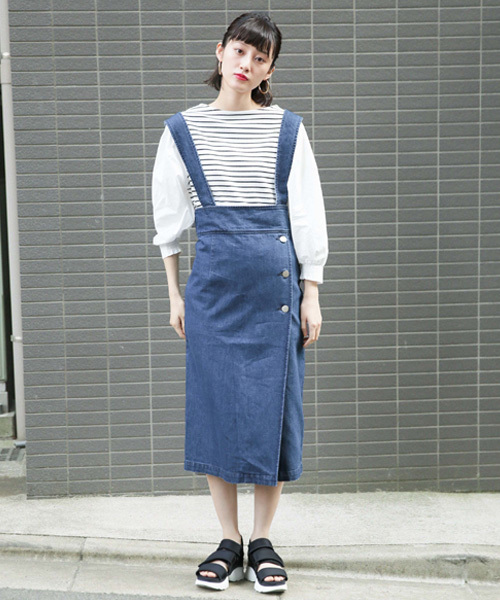 LOWRYS FARM（ローリーズファーム）の「リブソデパフプルオーバー　788910 （Tシャツ/カットソー・レディース・ネイビー/グレー/オフホワイト/ホワイト×ブラック・LARGE/MEDIUM）」の7枚目の写真