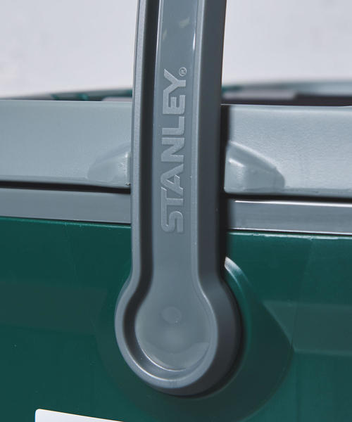 STANLEY（スタンレー）の「＜STANLEY（スタンレー）＞ クーラーボックス6.6L（アウトドアグッズ・レディース・ホワイト/ケリー・FREE）」の11枚目の写真