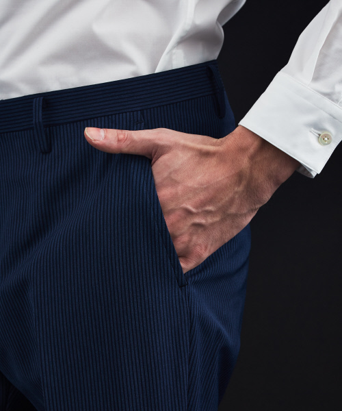 5351 POUR LES HOMMES(ゴーサンゴーイチプールオム)の「【セットアップ対応】トラベストストライプセットアップパンツ(その他パンツ・メンズ・ブルー・44/46/48/50)」の7枚目の写真