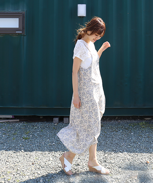 n'ee-ne（ネーネ）の「レース切り替えTシャツ+キャミワンピース（ワンピース・レディース・ブラック/ネイビー/ドット/キナリ/パープル・M/L）」の2枚目の写真