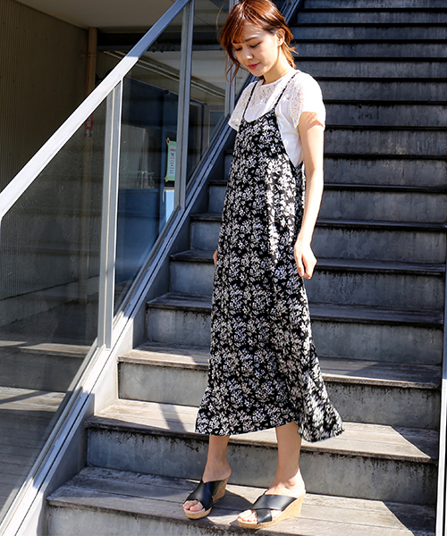 n'ee-ne（ネーネ）の「レース切り替えTシャツ+キャミワンピース（ワンピース・レディース・ブラック/ネイビー/ドット/キナリ/パープル・M/L）」の6枚目の写真