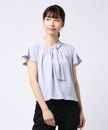 ボウタイブラウス