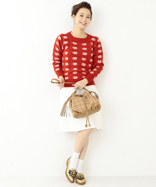 Ray BEAMS（レイビームス）の「Ce Forsyth / リップ柄ニット（ニット/セーター・レディース・ブラック/レッド・ONE SIZE）」の11枚目の写真