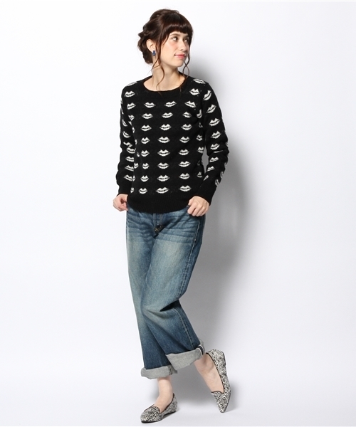 Ray BEAMS（レイビームス）の「Ce Forsyth / リップ柄ニット（ニット/セーター・レディース・ブラック/レッド・ONE SIZE）」の6枚目の写真