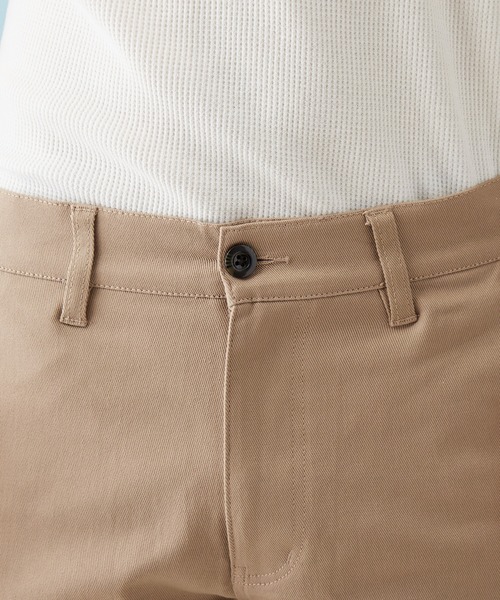 MONO-MART（モノマート）の「カツラギ素材 テーパード アンクルストレッチ チノパンツ（チノパンツ・メンズ・ブラック/ダークブラウン/ベージュ/アイボリー/オリーブ/ネイビー/グレー系その他2/チャコール/ライトベージュ/ブルー系その他/ワイン/グレー系その他・S/M/L/XL）」の18枚目の写真