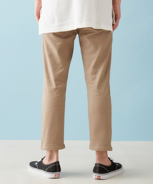 MONO-MART（モノマート）の「カツラギ素材 テーパード アンクルストレッチ チノパンツ（チノパンツ・メンズ・ブラック/ダークブラウン/ベージュ/アイボリー/オリーブ/ネイビー/グレー系その他2/チャコール/ライトベージュ/ブルー系その他/ワイン/グレー系その他・S/M/L/XL）」の13枚目の写真