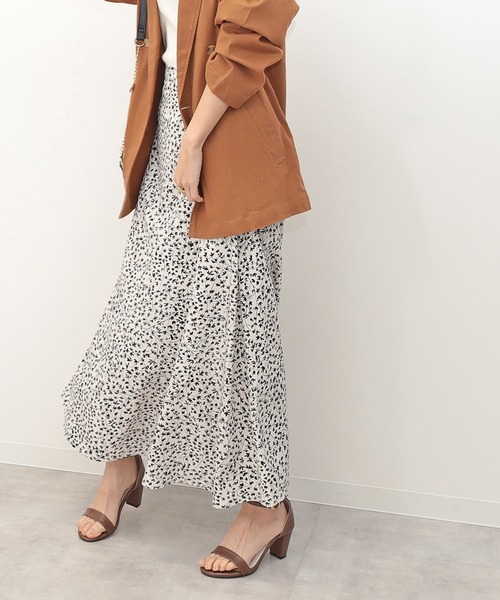 Shelly island(�V�F���[�A�C�����h)�́yShelly island�z �t���A�����O�X�J�[�g(�X�J�[�g)