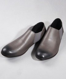 DEDES ローヒールショートサイドゴアシューズ