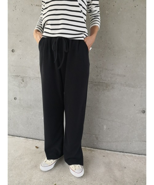 ulu(ウル)の「Sweat relax wide pants(その他パンツ・レディース・ブラック/アイボリー・FREE)」の5枚目の写真