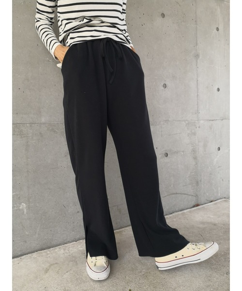ulu(ウル)の「Sweat relax wide pants(その他パンツ・レディース・ブラック/アイボリー・FREE)」の6枚目の写真