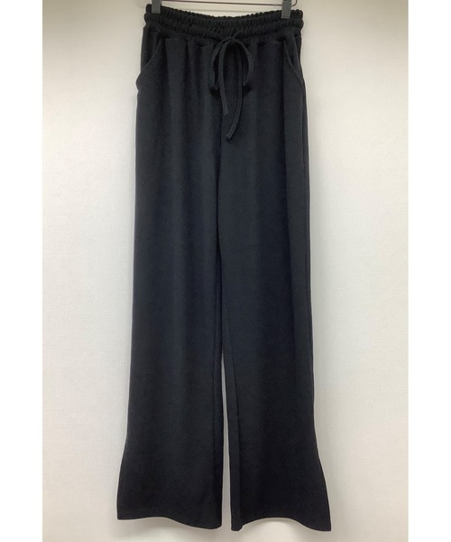 ulu(ウル)の「Sweat relax wide pants(その他パンツ・レディース・ブラック/アイボリー・FREE)」の10枚目の写真