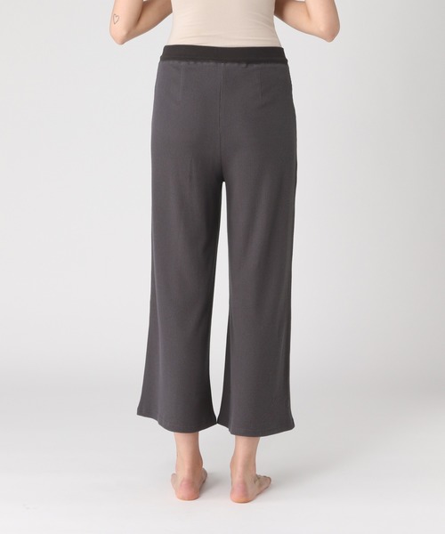 bijorie（ビジュリィ）の「インスタ企画／セットアップ（ルームウェア/パジャマ・レディース・ホワイト系その他/チャコールグレー/グリーン・FREE）」の5枚目の写真